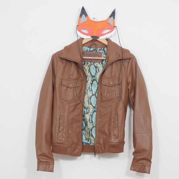 Ci Sono Jackets & Blazers - Ci Sono By Cavalini faux leather snake prnt jacket